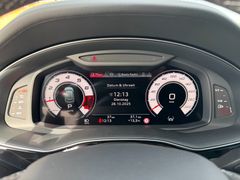 AUDI RSQ8 Performance /Pano/V-Max/25 % %%% AUDI RSQ8 Performance /Pano/V-Max/25 % %%%