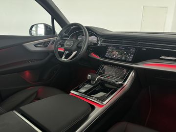 Audi Q7 - 9