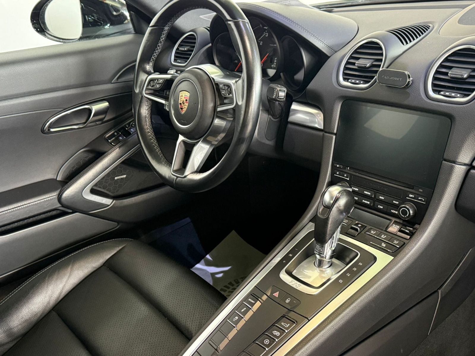 Fahrzeugabbildung Porsche 718 Cayman 2,0i 300PS, Bose, Navi, Leder