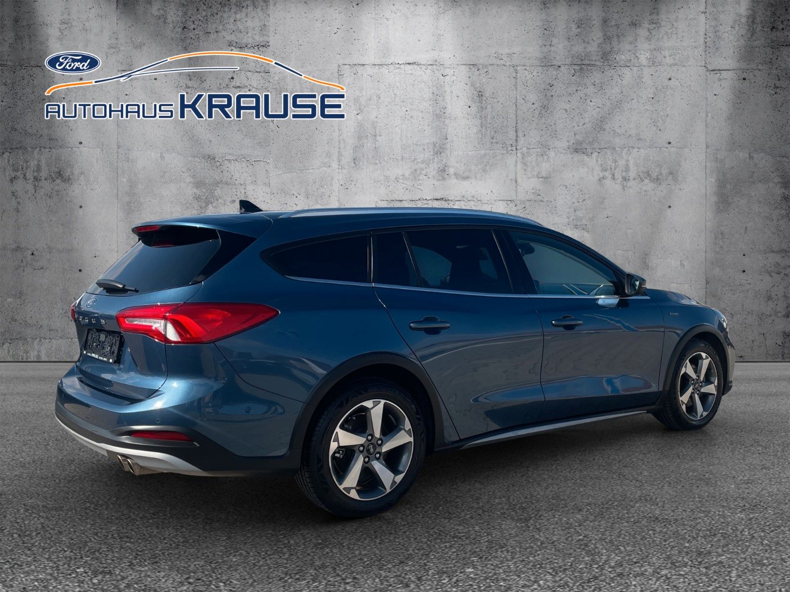 Fahrzeugabbildung Ford Focus Turnier Active Vignale