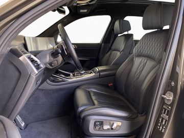 BMW X7 - 9