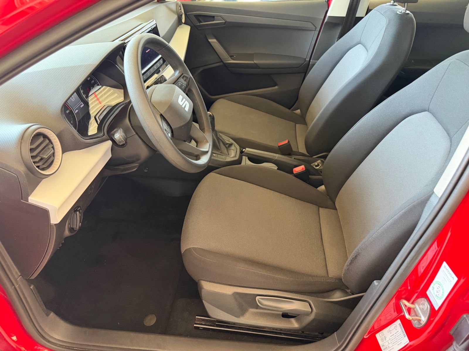 Fahrzeugabbildung SEAT Ibiza Reference * 1.HAND *