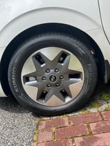 Hyundai STARIA 2.2 CRDi Prime-9-Sitzer-2x Pano-Allrad  - Hyundai Staria Prime mit Diesel-Antrieb