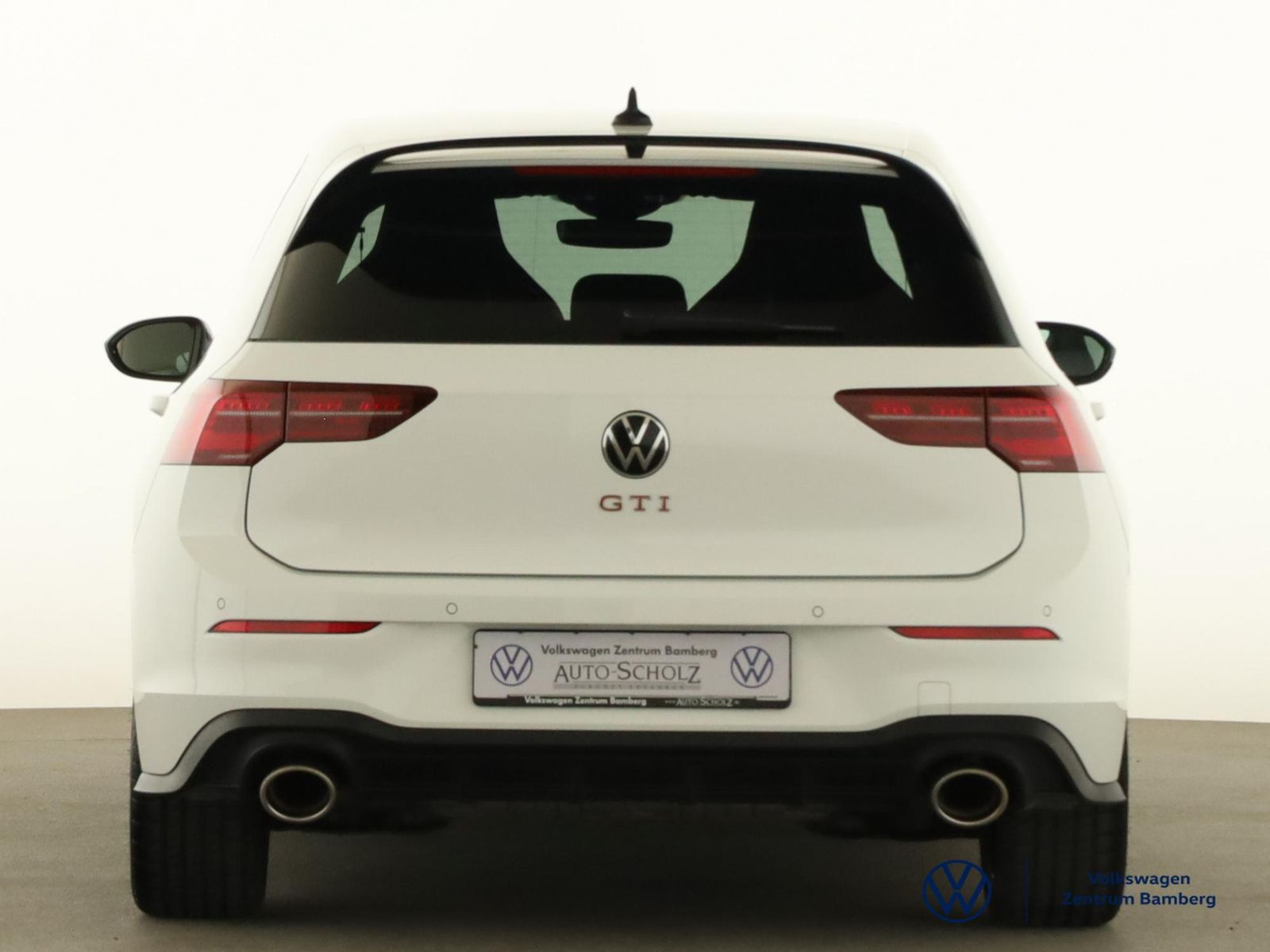 Volkswagen Golf VIII 2.0 TSI GTI Clubsport PANO RFK MATRIX foto 5