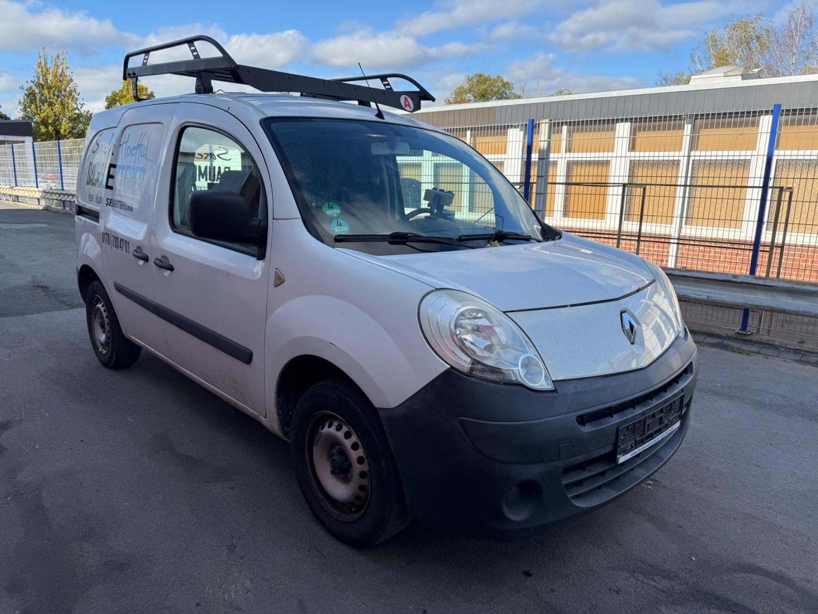 Renault Kangoo 2012 — interior