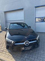 Mercedes-Benz A 220 4 Matic 7-G/WIDE/MBUX/LED /ALLRAD/SHZ/TWA/ - Mercedes-Benz: Mb