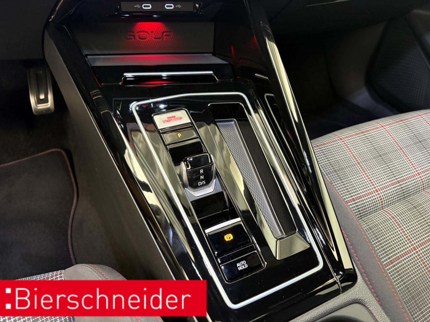 Volkswagen Golf GTI 8 2.0 TSI DSG IQ-LIGHT DIGITAL COCKPIT, миниатюра 13