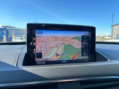 Fahrzeugabbildung Audi RSQ3 2.5 TFSI S tronic quattro Pano - Bose - LED