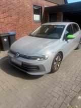 Volkswagen Golf VIII / Mondsteingrau / 95.000 KM / 15... - Volkswagen Golf mit Diesel-Antrieb: Limousine, Automatik, 1.9