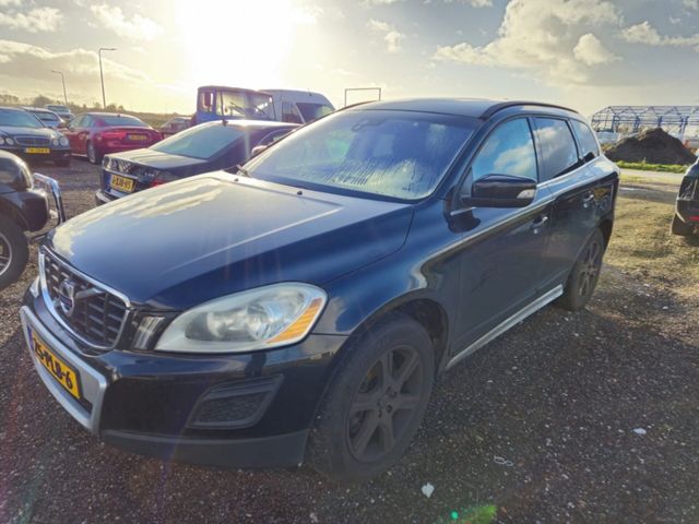 Volvo XC60 2.4 D5 AWD Momentum 2011 EX BPM