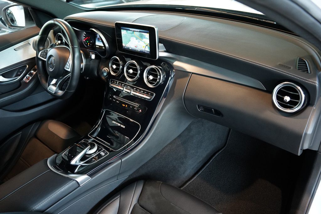 Mercedes Benz C 63 Amg