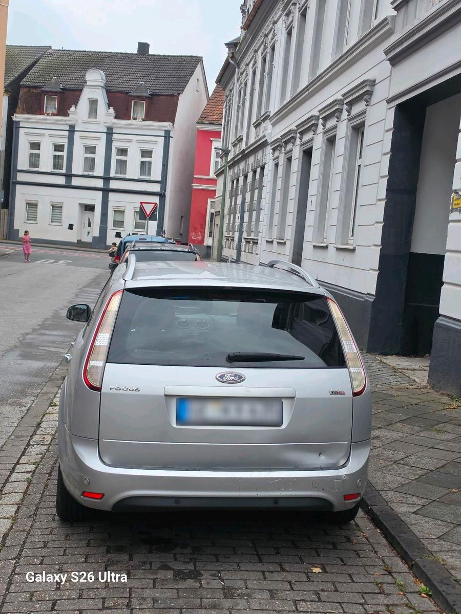 Ford Focus 2010 — photo 5