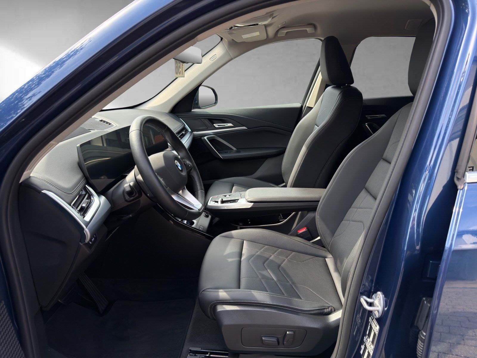 BMW X1 sDrive20i xLine 19 AHK 360°ACC HUD 1,59% foto 10