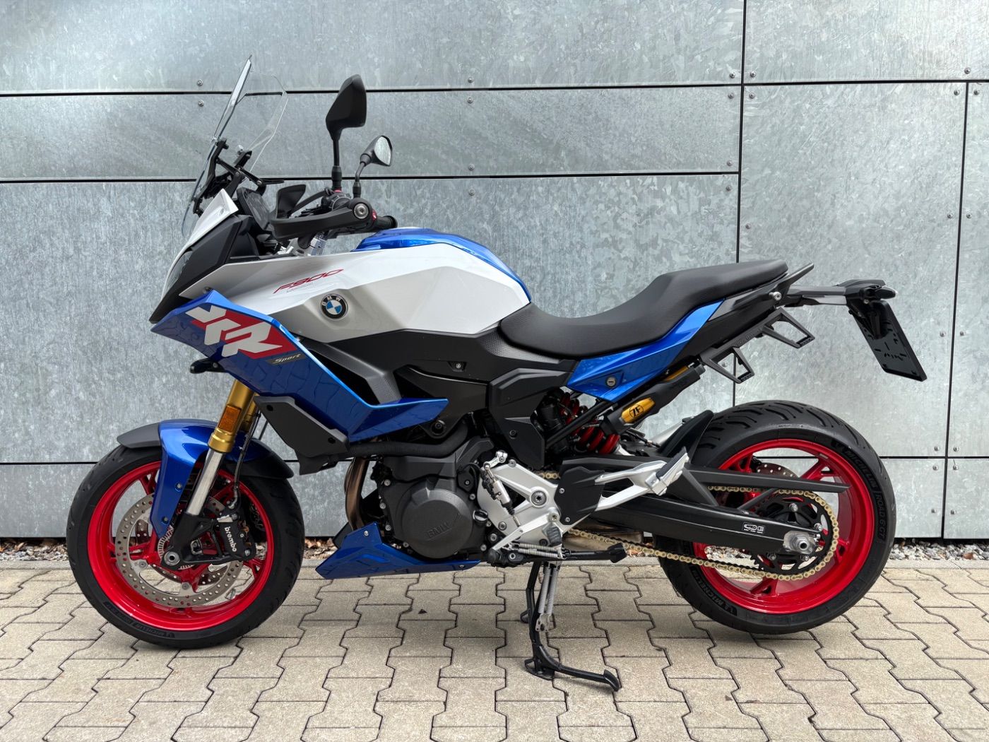 Fahrzeugabbildung BMW F 900 XR Sport 2 Pakete