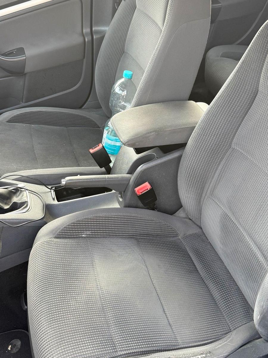 Volkswagen Golf 2009 — photo 11