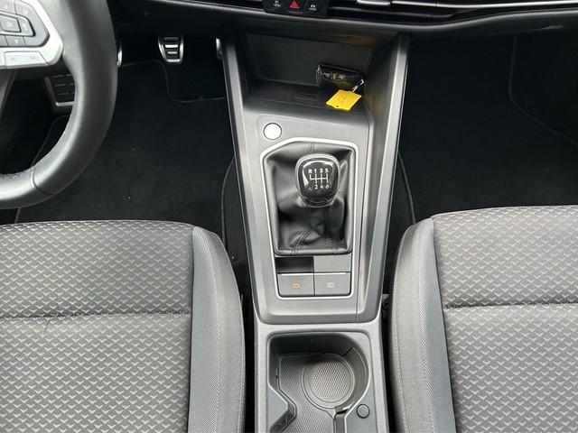 Volkswagen Golf VIII Active 1.5 TSI 150PS Standheizung +Nav, миниатюра 13