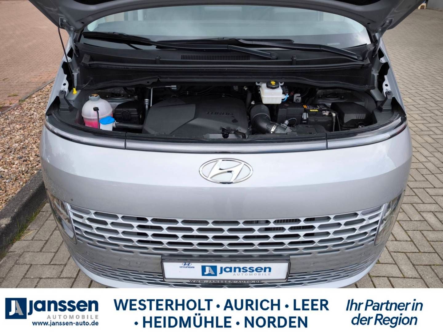 Fahrzeugabbildung Hyundai STARIA 9-Sitzer PRIME