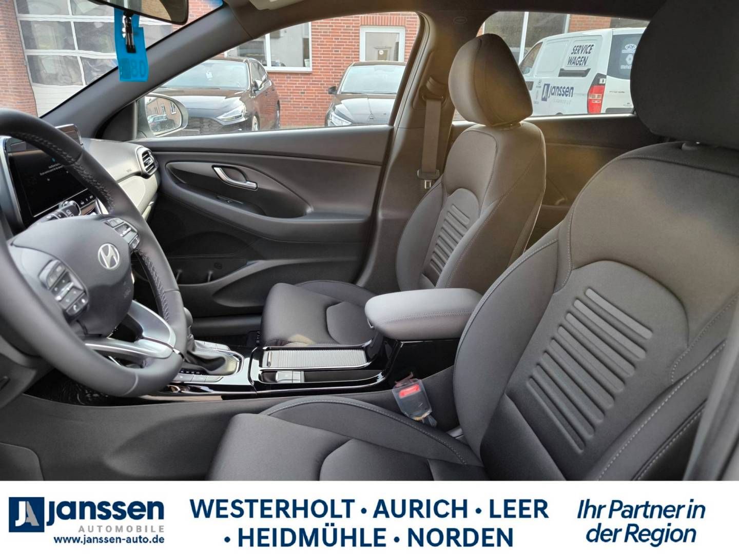 Fahrzeugabbildung Hyundai i30 ADVANTAGE Plus-Paket