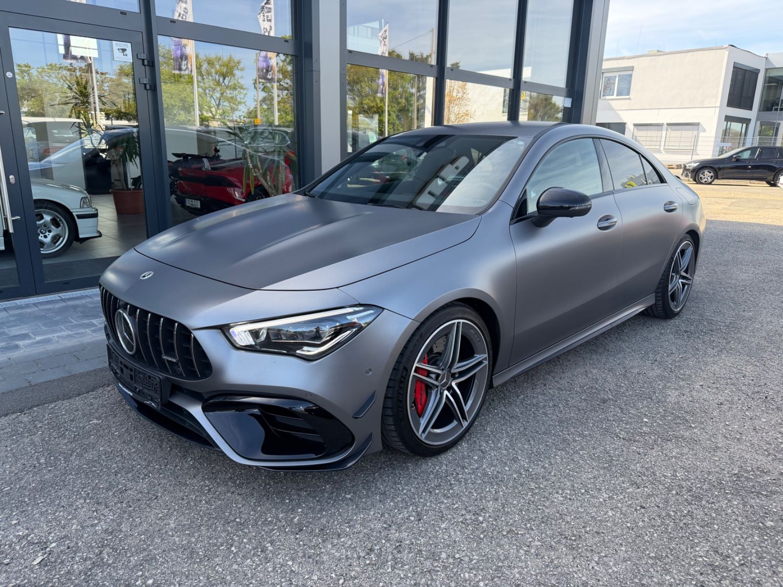 Mercedes-Benz CLA 45S AMG 4M PerfSitze Belüftung Night Matt foto 2