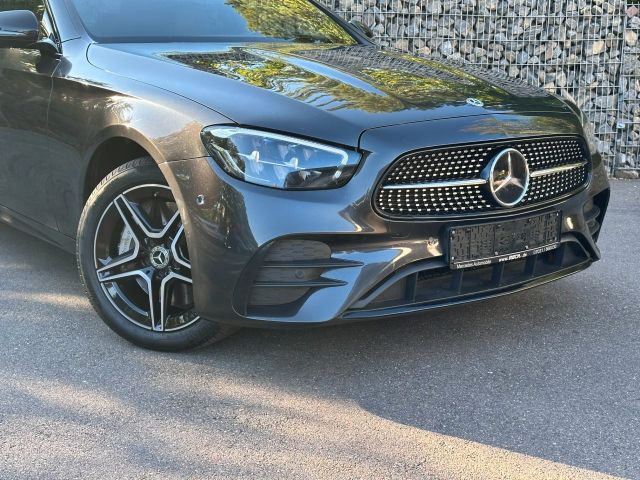 Mercedes-Benz E 300 – Bild 12