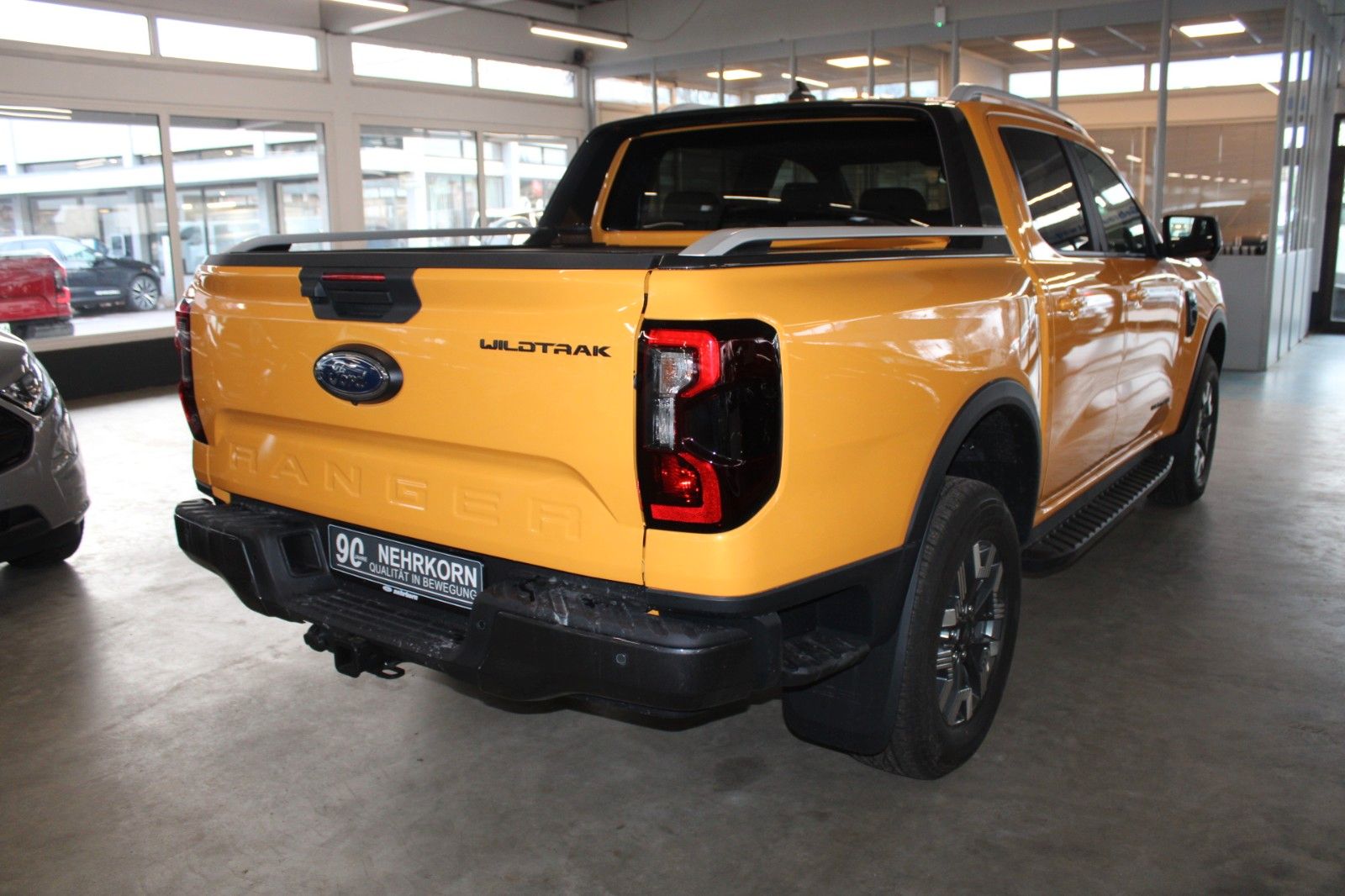 Fahrzeugabbildung Ford Ranger Wildtrak PHEV Aut. AHK LED TECHNOLOGIE P.