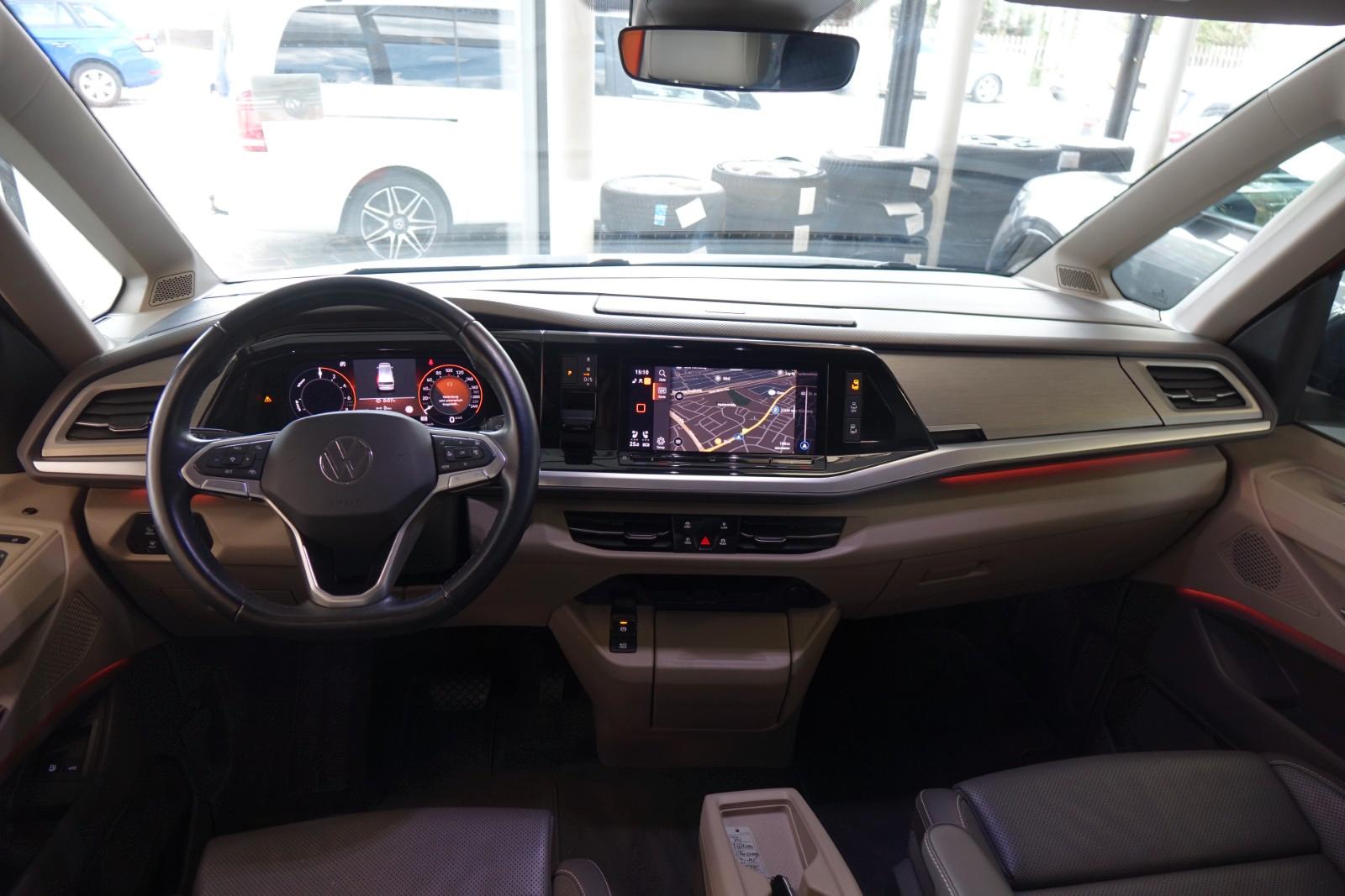 VOLKSWAGEN T7 MULTIVAN LIFE eHYBRID 150ch - PORTES ÉLECTRIQUES - CUIR - SIÈGES VENTILÉS ET MASSANTS - MATRIX LED - ACC