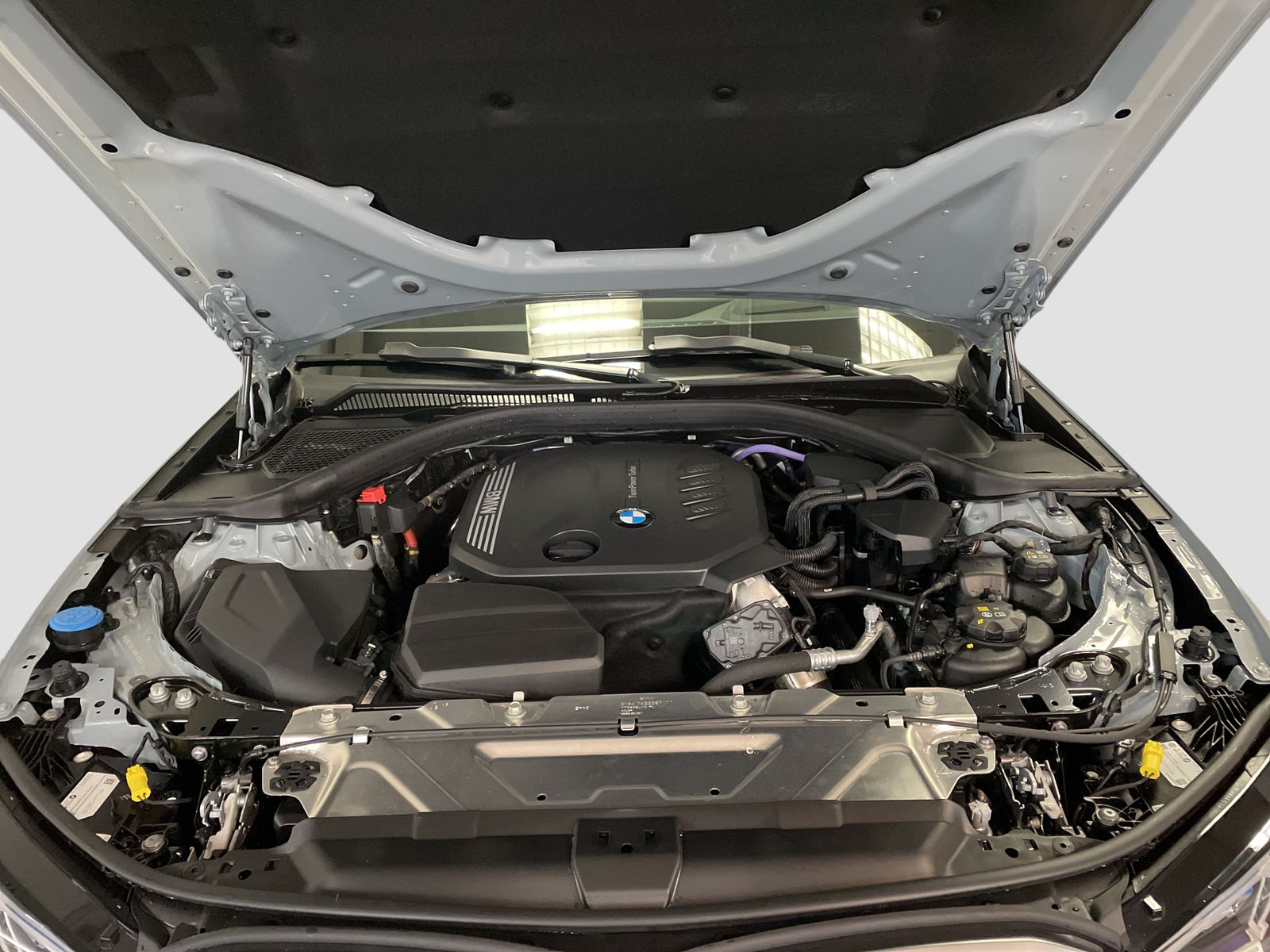 BMW 320 - Bild 15