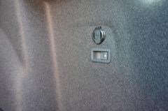 Fahrzeugabbildung Volkswagen Golf VIII Variant Life eTSI DSG Kamera ACC AHK!