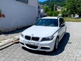 BMW 335i Touring - M Paket - BMW 335 Kombi 335i m paket mit Benzin-Antrieb