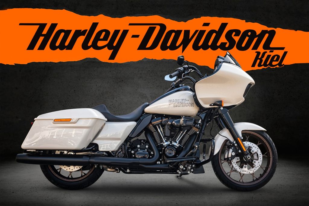 Harley-Davidson ROAD GLIDE ST 117 MY23 FLTRXST Jetzt bestellen!