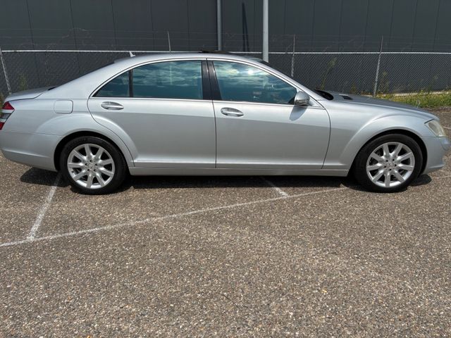 Mercedes-Benz S 500 S -Klasse Lim. S 500 L  erst 7444 KM