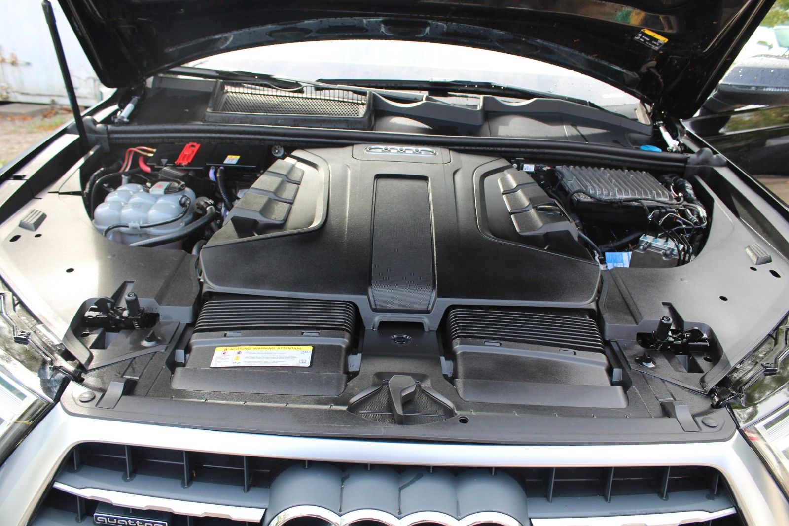 Q7  3.0 TDI quattro S-Line Quattro Tiptronic