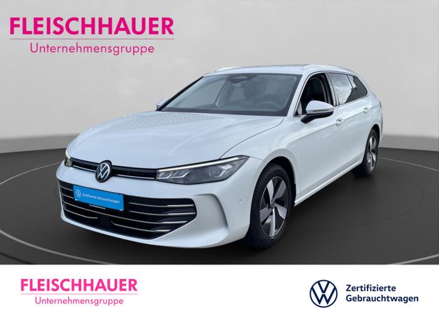 Volkswagen Passat 2.0 TDI DSG AHK schwenk RFK TravelAss Mat