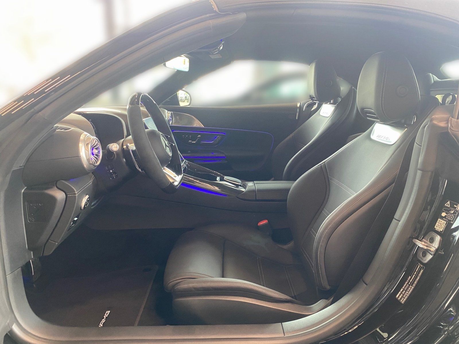 Fahrzeugabbildung Mercedes-Benz SL 63 4M+ AMG*Distronic*HUD*360*Burmester*Premiu