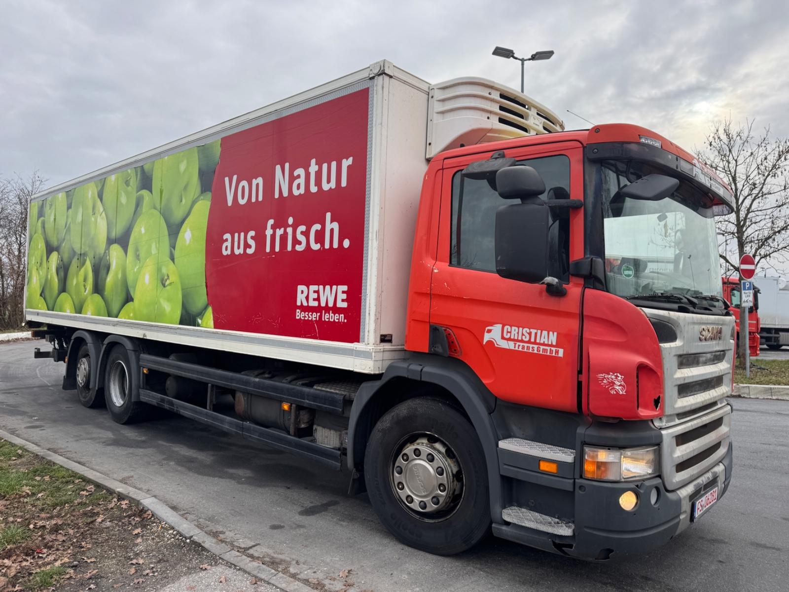 Scania P 270/Lenkachse/Liftachse/ Kühlkoffer/Standklima