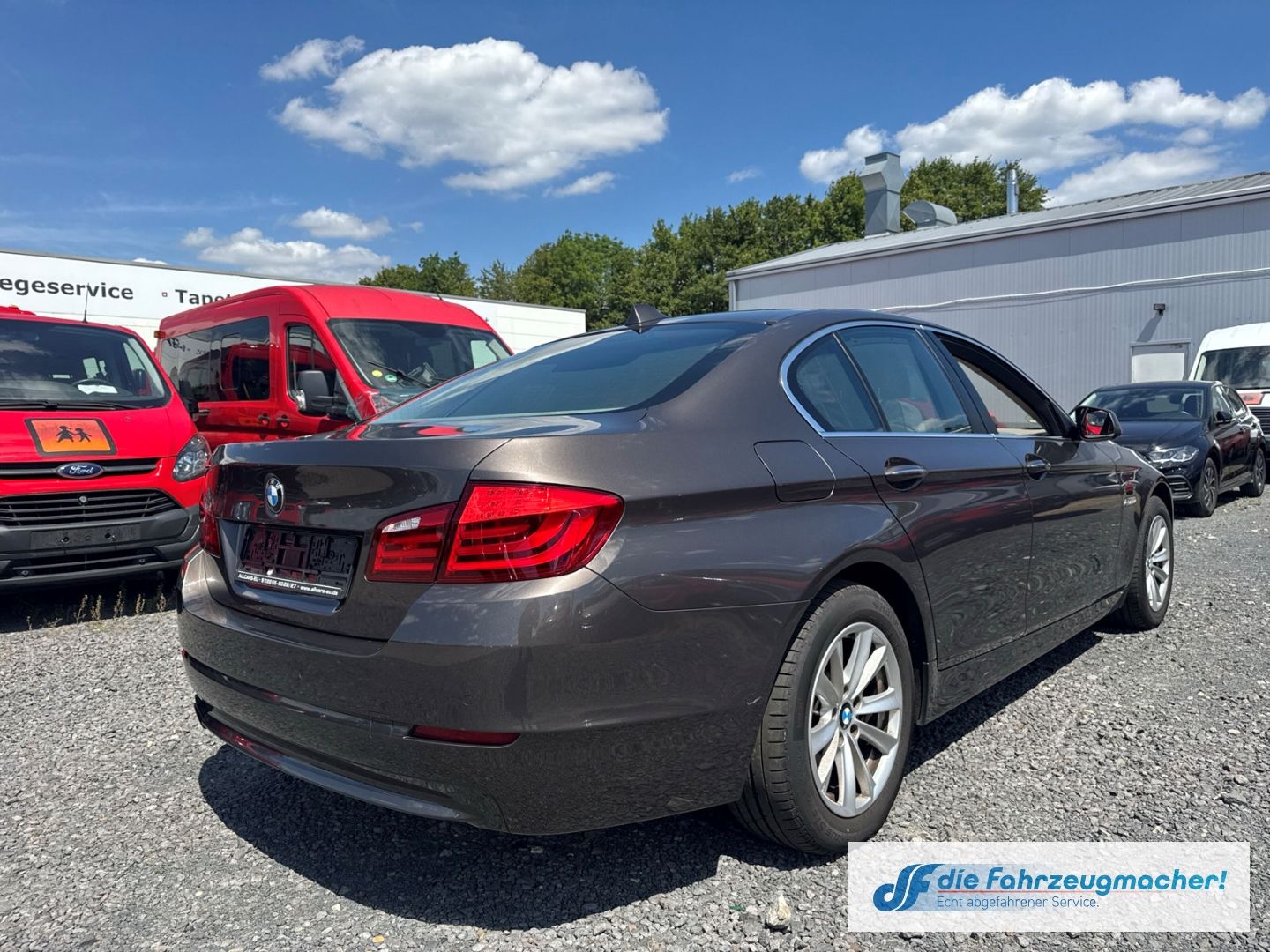Fahrzeugabbildung BMW 523 i AHK-el. klappb. Navi Soundsystem *EXPORT