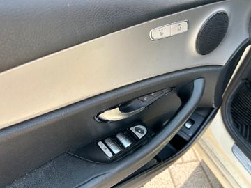 Mercedes E 200 - 8