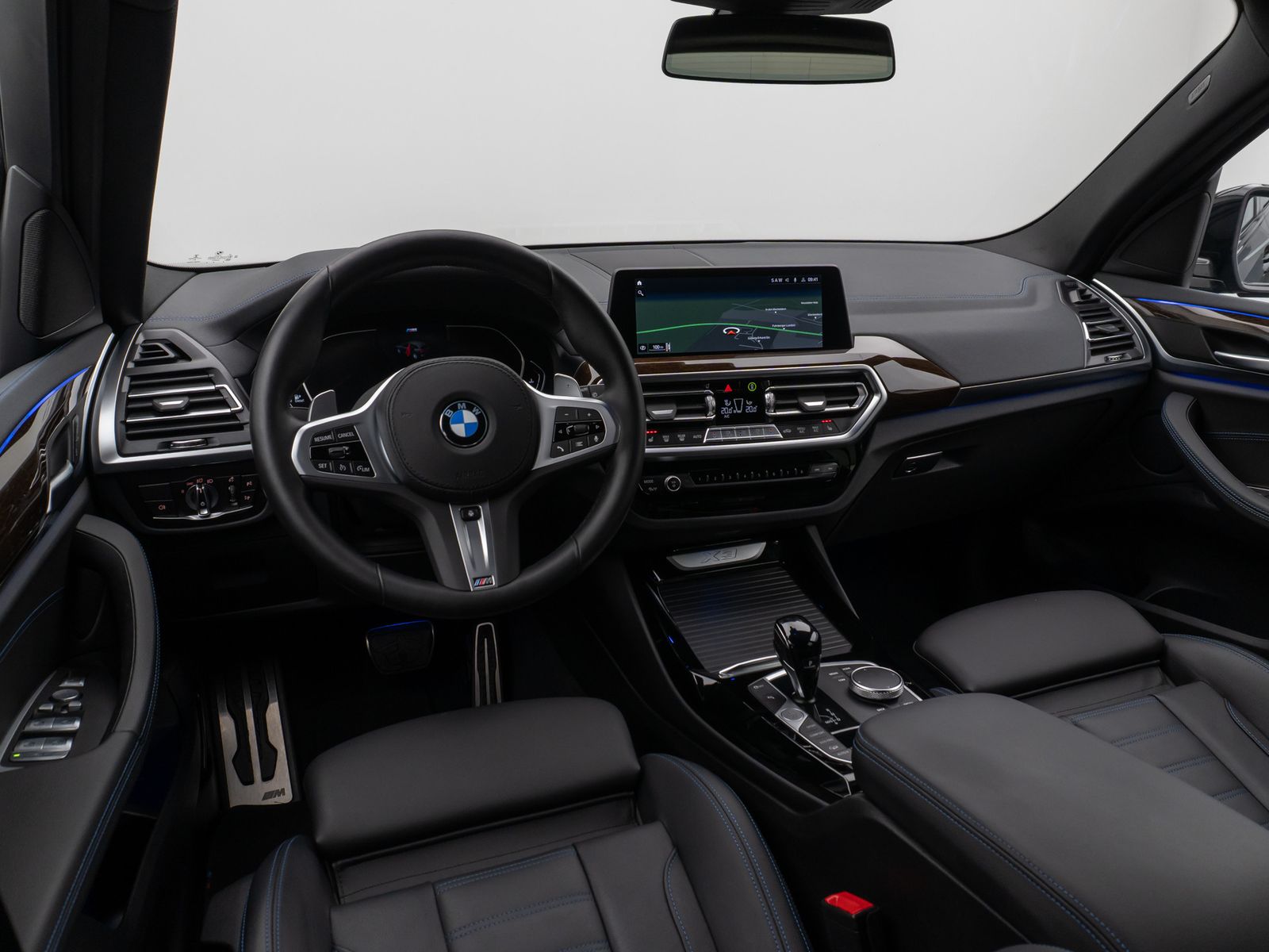 Fahrzeugabbildung BMW X3 xD30d M Sport Kamera DAB HiFi Lenkrhzg 20Zoll