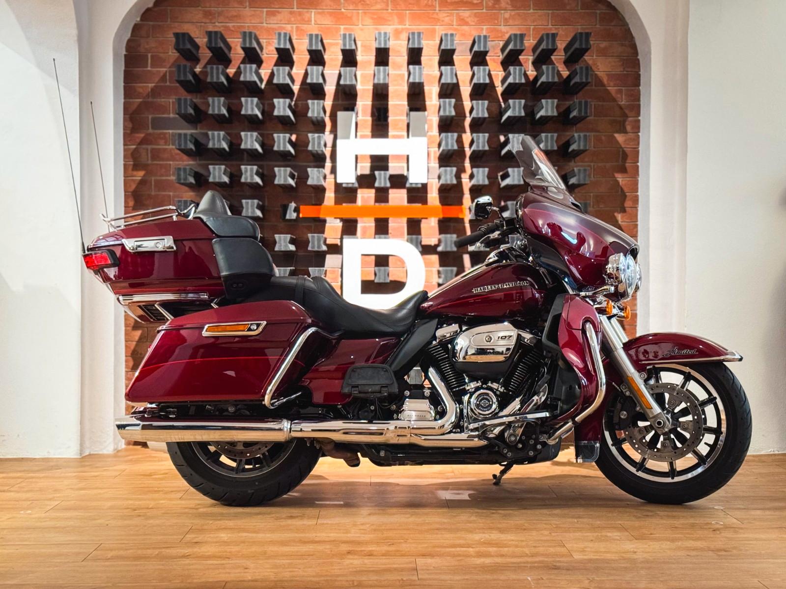 Harley-Davidson Ultra Limited FLHTK 107