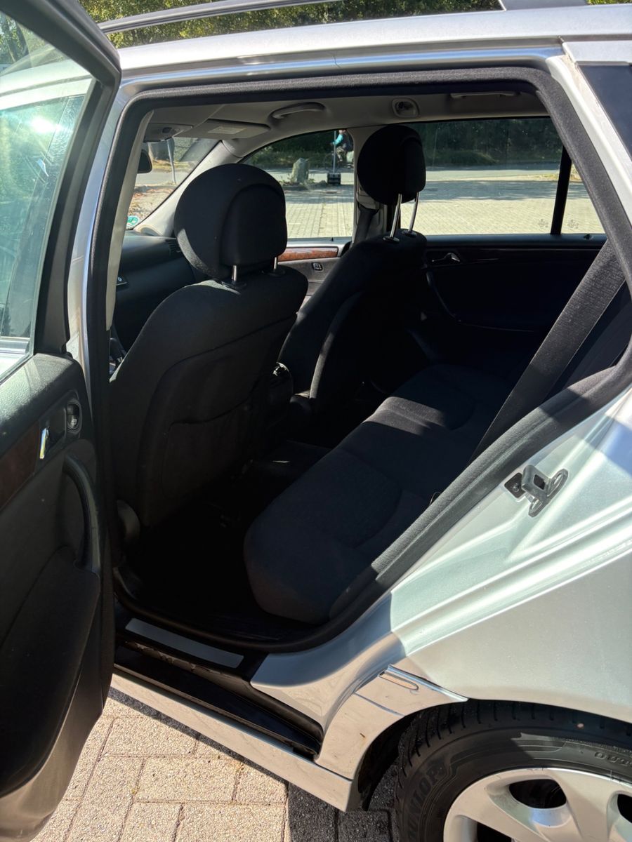 Foto 7 van MERCEDES-BENZ C 220