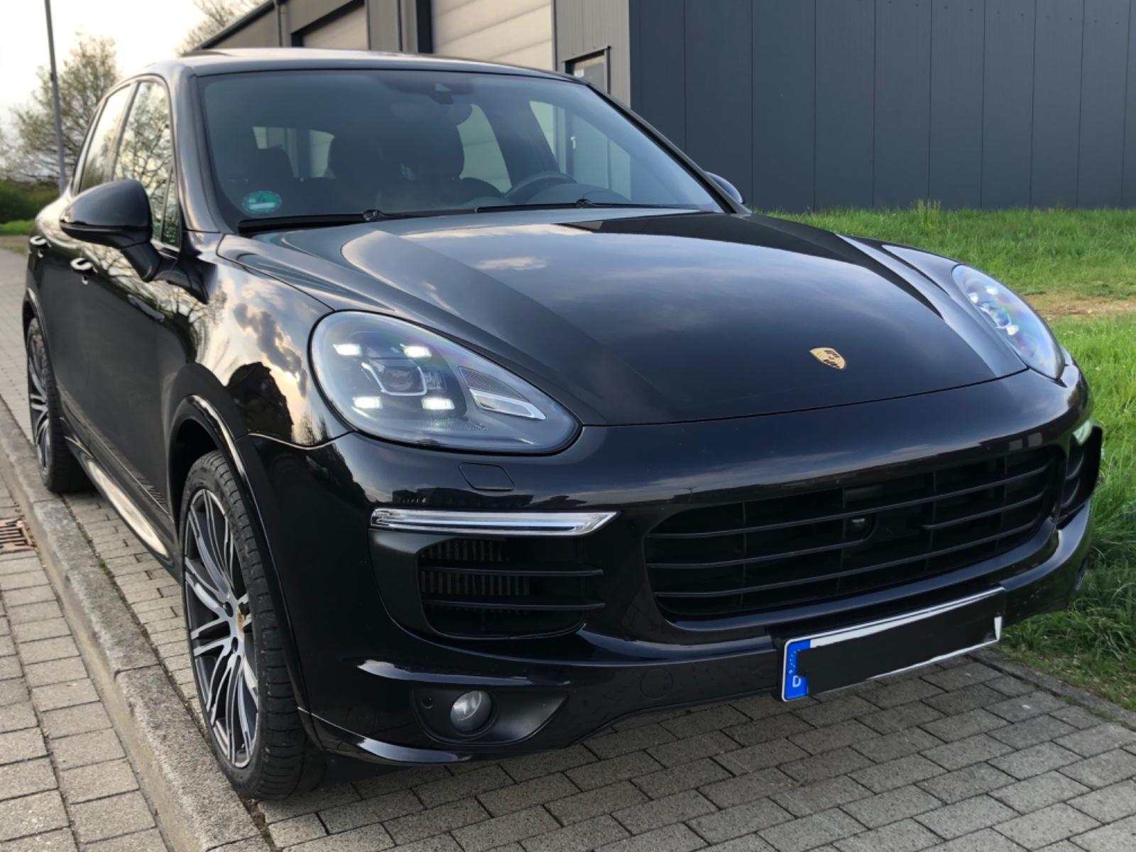 Porsche Cayenne S  Diesel Sport Design  Pano/Approv.+Key
