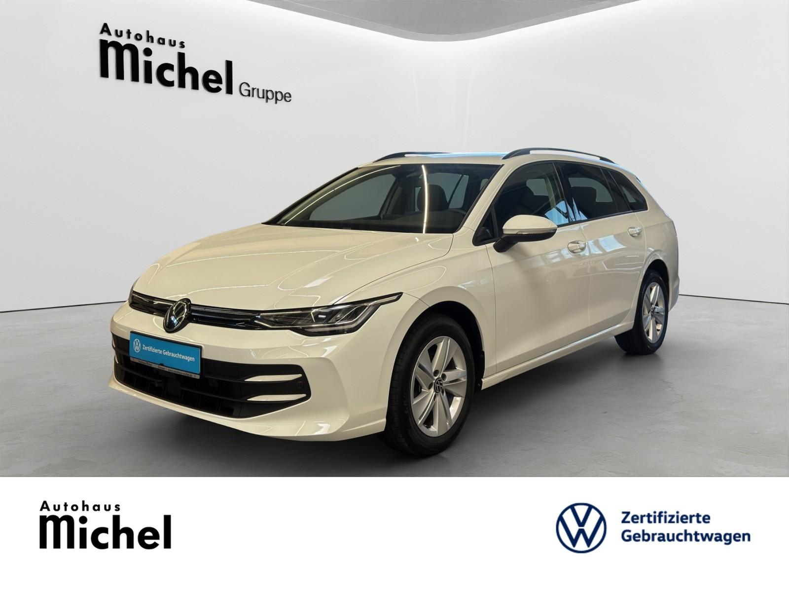 Volkswagen Golf 8 Variant TSI Life ACC LED AHK Panodach Kam