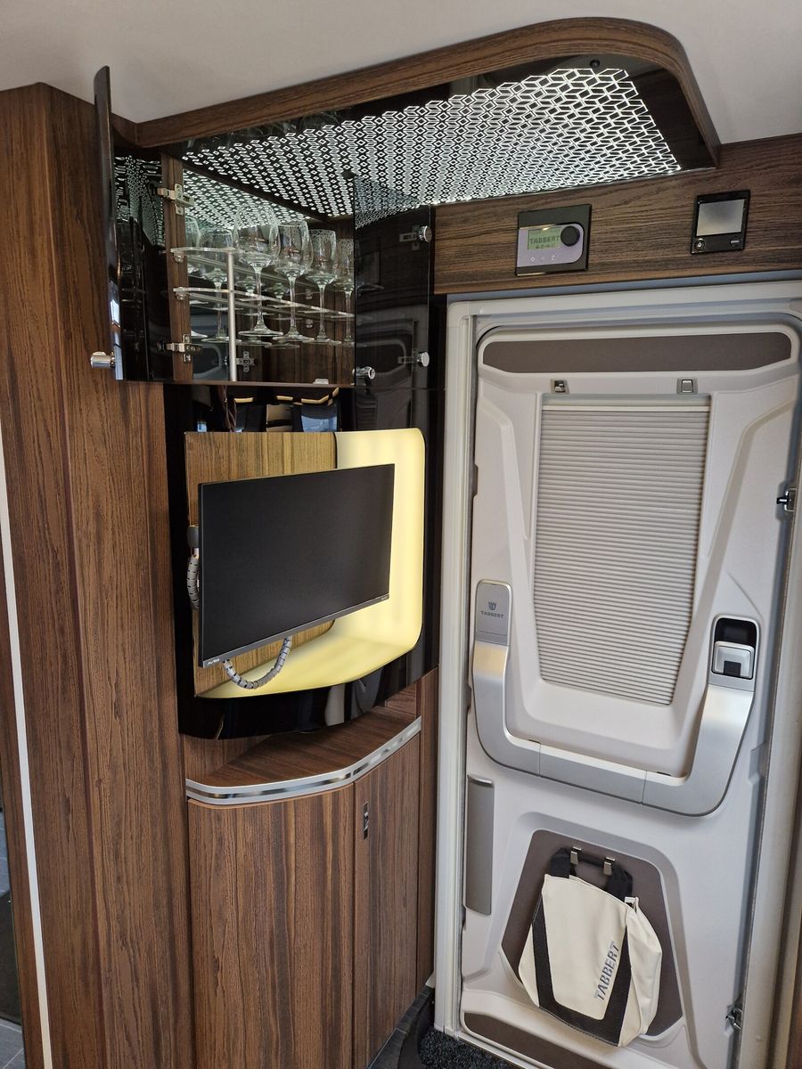 Fahrzeugabbildung Tabbert Cellini 655 DF 2.5