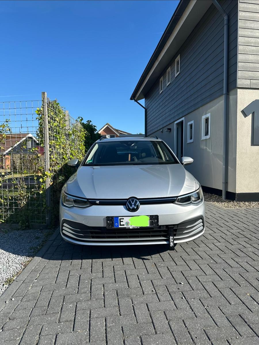 Volkswagen Golf 8 2.0 ACC Standhzg Sitzhzg hinten CarPla, миниатюра 3