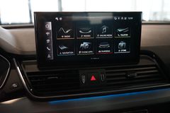 AUDI SQ5 TDI | HuD | Pano | AHK | Matrix | Raute AUDI SQ5 TDI | HuD | Pano | AHK | Matrix | Raute
