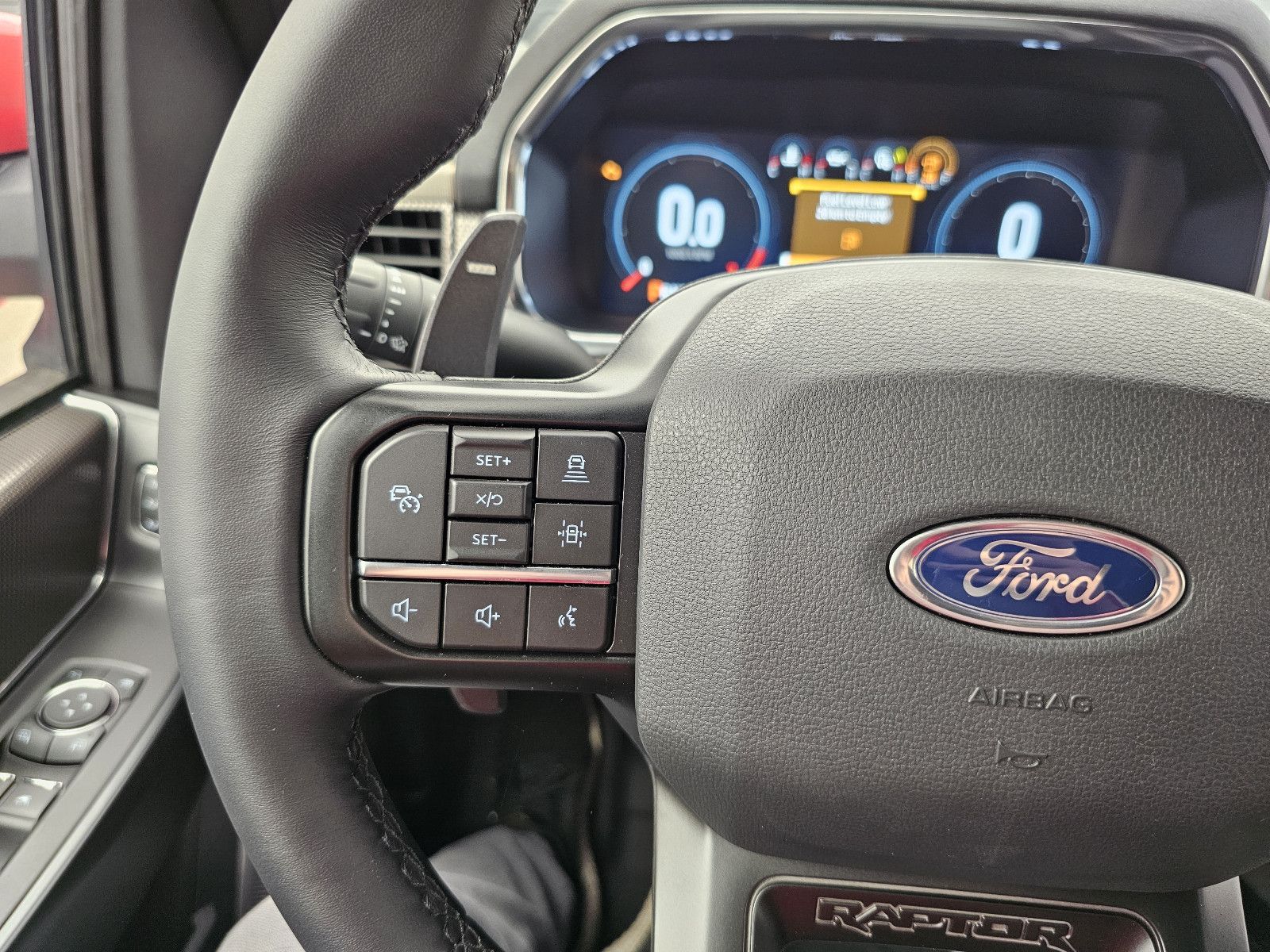 Fahrzeugabbildung Ford F 150 Raptor T1 Price: 67.000 EUR, Stock !