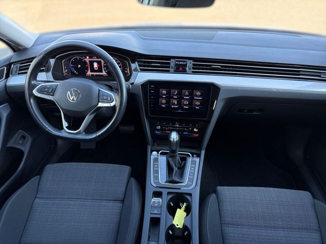 Passat Variant 2.0 TDI DSG LED+DCP+KAMERA+PDC+AC