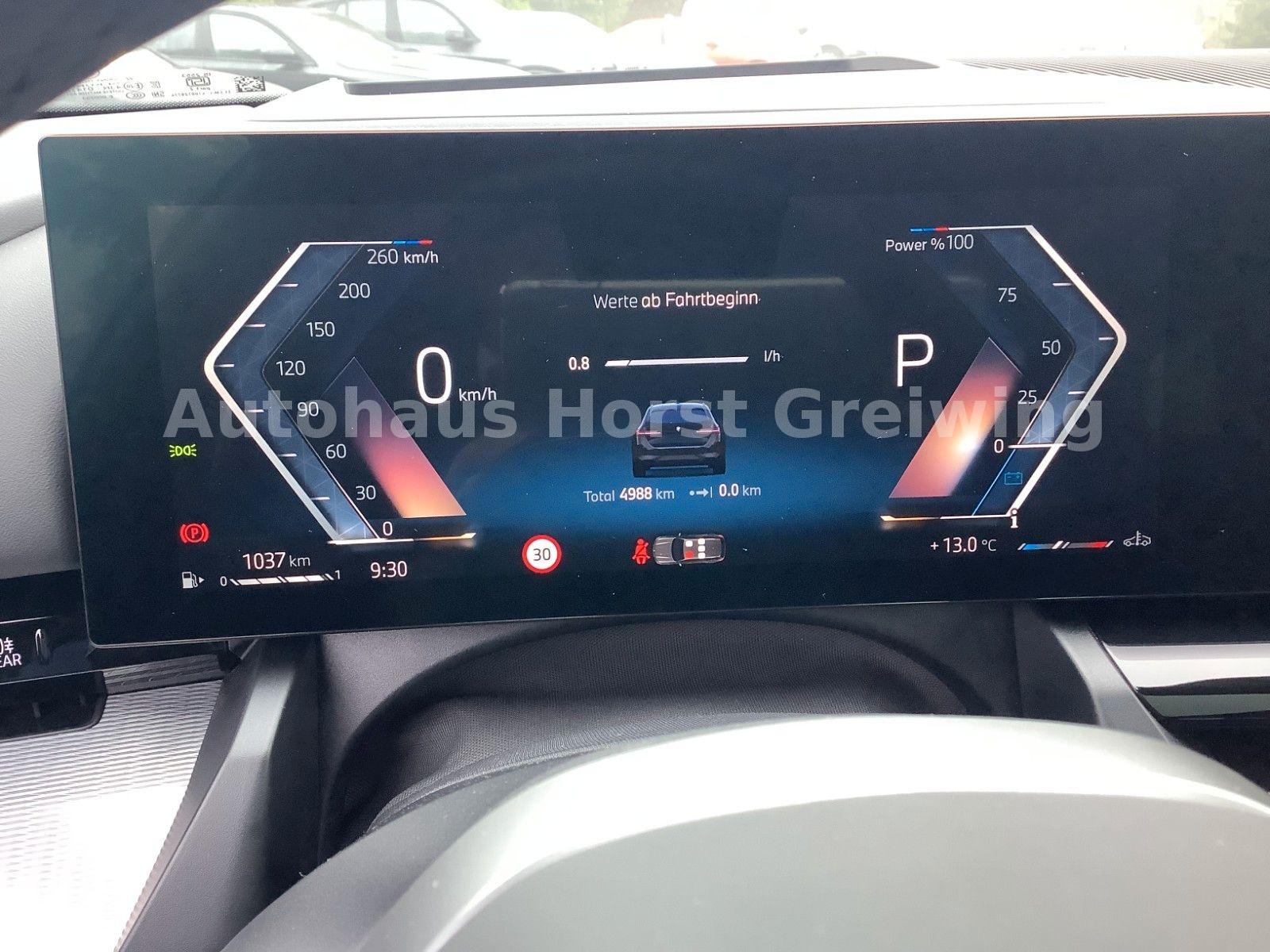 BMW 520d Tour xD M Sport Pro Pano HUD AHK 360° ACC