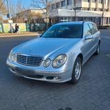 Mercedes-Benz Mercedes W211 270 CDI Tüv Neu - Mercedes-Benz 270: Cdi