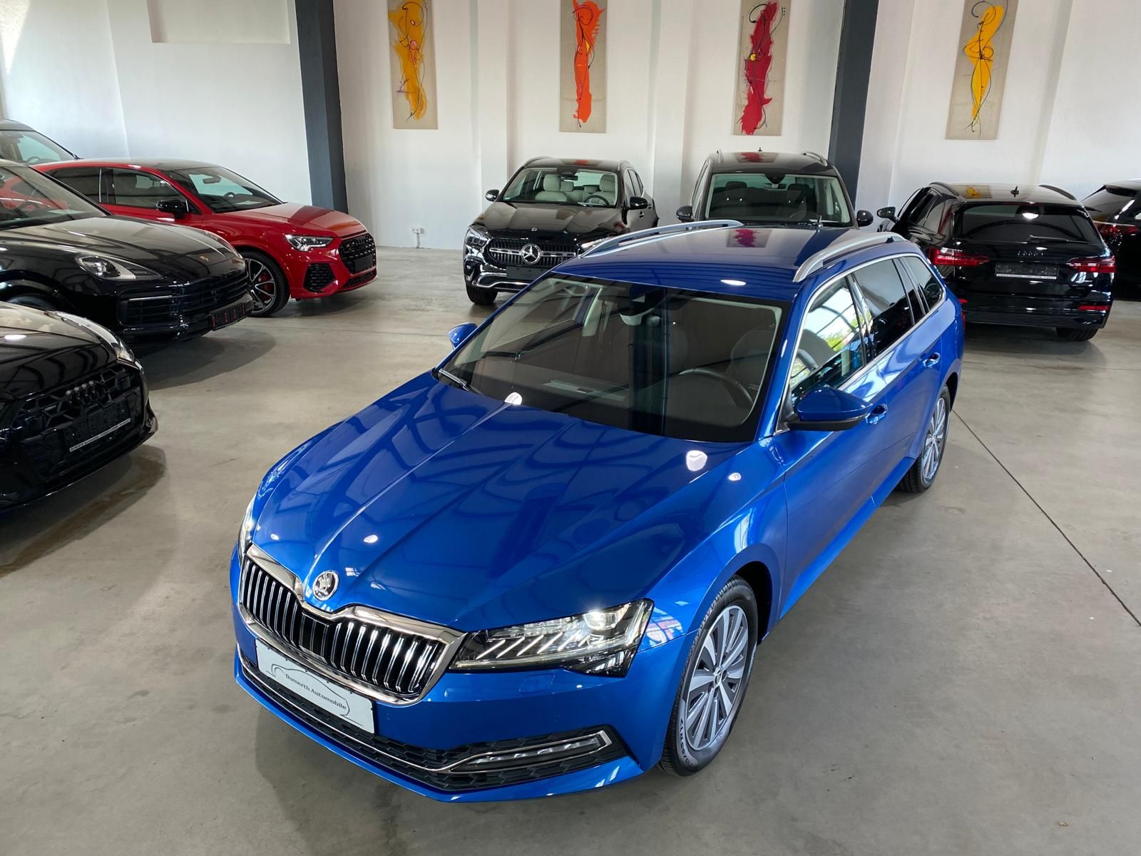 Fahrzeugabbildung SKODA Superb 2.0 TSI DSG 4x4 Style/STHZG/360/ACC/